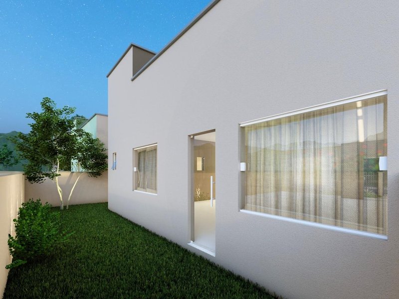 CASA COM 1 SUÍTE MAIS 2 DORMITÓRIOS NA GUABIRUBA SUL - Guabiruba - 