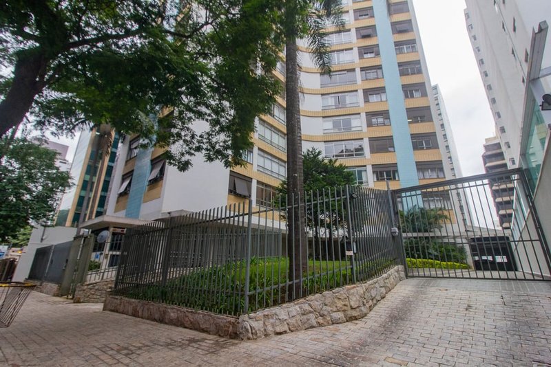 Apartamento a venda - Cerqueira Cesar - 3 dormitórios 163m² ALAMEDA SANTOS São Paulo - 