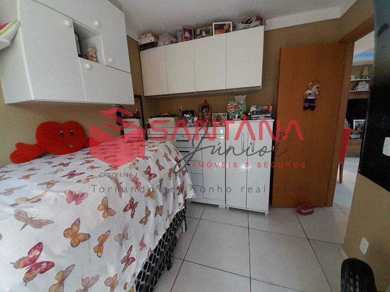 Apartamento térreo em condomínio em Abrantes.  (INDISPONÍVEL) Rua da Grama Camaçari - 