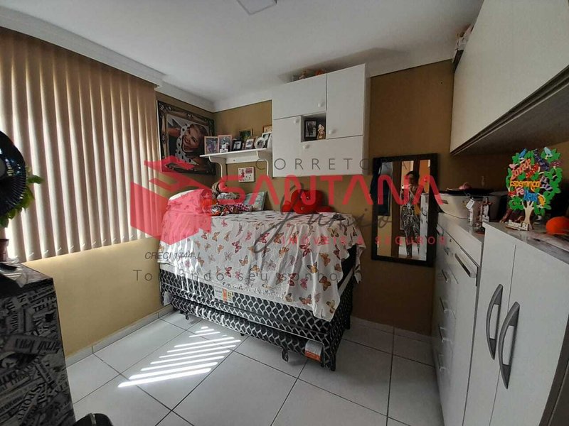 Apartamento térreo em condomínio em Abrantes.  (INDISPONÍVEL) Rua da Grama Camaçari - 