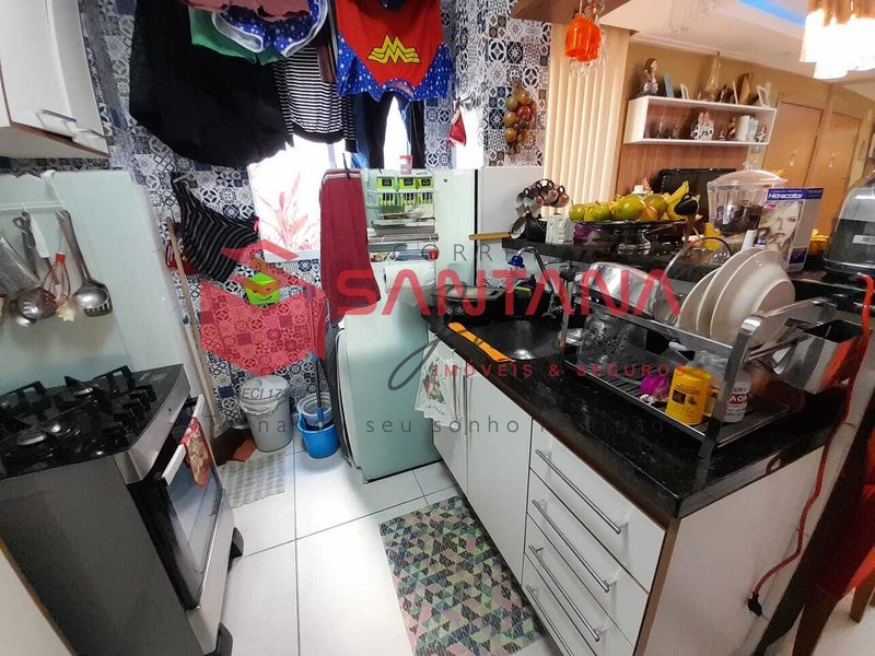 Apartamento térreo em condomínio em Abrantes.  (INDISPONÍVEL) Rua da Grama Camaçari - 