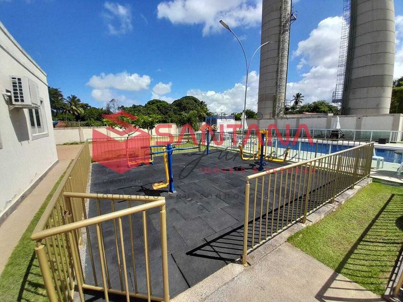 Apartamento térreo em condomínio em Abrantes.  (INDISPONÍVEL) Rua da Grama Camaçari - 