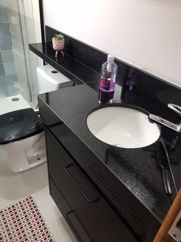 Casa térrea em Residencial Fechado com 03 dormitórios, 01 suíte, churrasqueira e 02 vagas - Mogi das Cruzes - 