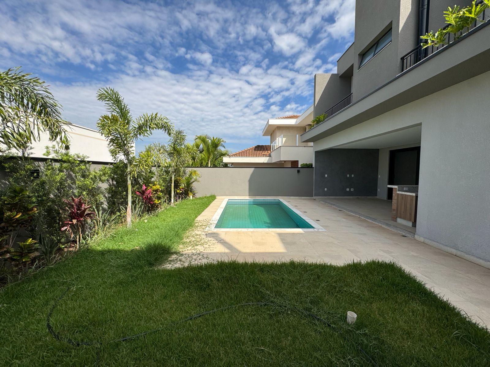 CASA MODERNA E ESPA&Ccedil;OSA &Agrave; VENDA NO SWISS PARK, CAMPINAS-SP Rodovia Anhangüera Campinas - 