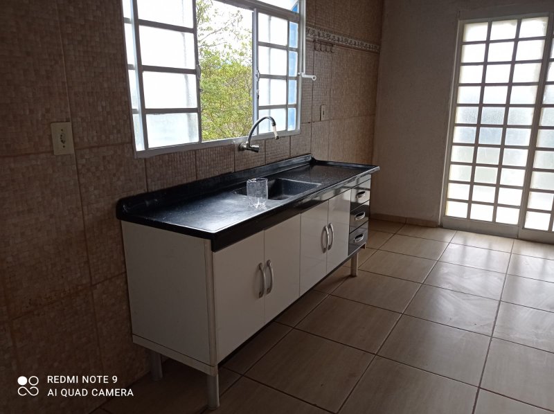 CHACARA COM 560 METROS EM SÃO JOSE DOS CAMPOS SP - São José dos Campos - 