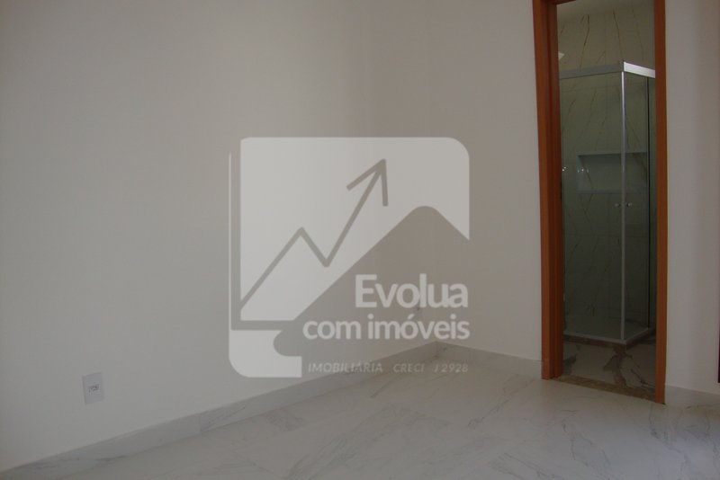 Aluguel R$ 6.000 Casa 3 Suíte Condomínio Fechado, Buraquinho - Lauro de Freitas - Lauro de Freitas - 