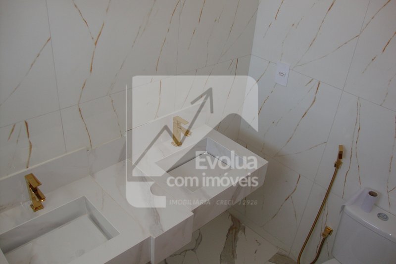 Aluguel R$ 6.000 Casa 3 Suíte Condomínio Fechado, Buraquinho - Lauro de Freitas - Lauro de Freitas - 
