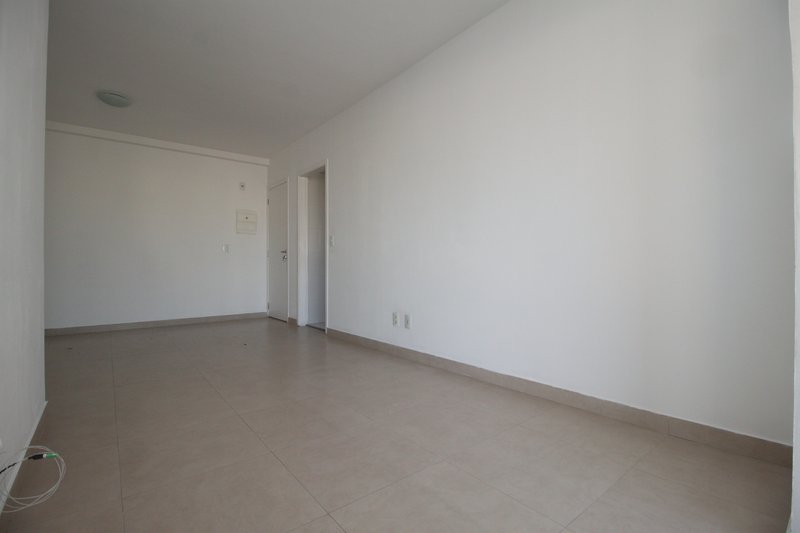 Apartamento à venda com 60m², 2 dormitórios, 1 banheiro e 01 vaga de garagem Rua Salvador Pedroso São Paulo - 