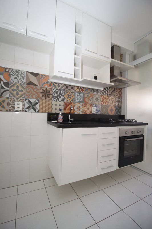 Apartamento à venda com 60m², 2 dormitórios, 1 banheiro e 01 vaga de garagem Rua Salvador Pedroso São Paulo - 