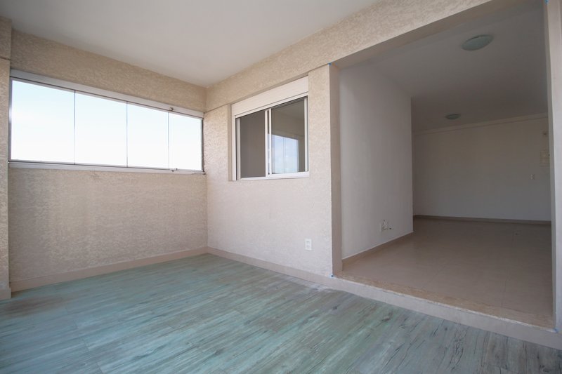Apartamento à venda com 60m², 2 dormitórios, 1 banheiro e 01 vaga de garagem Rua Salvador Pedroso São Paulo - 