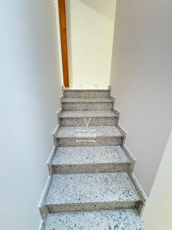 Sobrado 3 dormit&oacute;rios sendo 1 su&iacute;te + 2 vagas de garagem  São Paulo - 