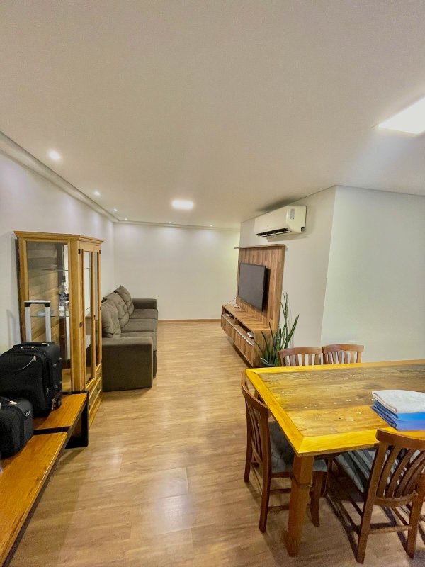 APARTAMENTO COM 2 DORMITÓRIOS NA PRAIA BARRA VELHA - Barra Velha - 