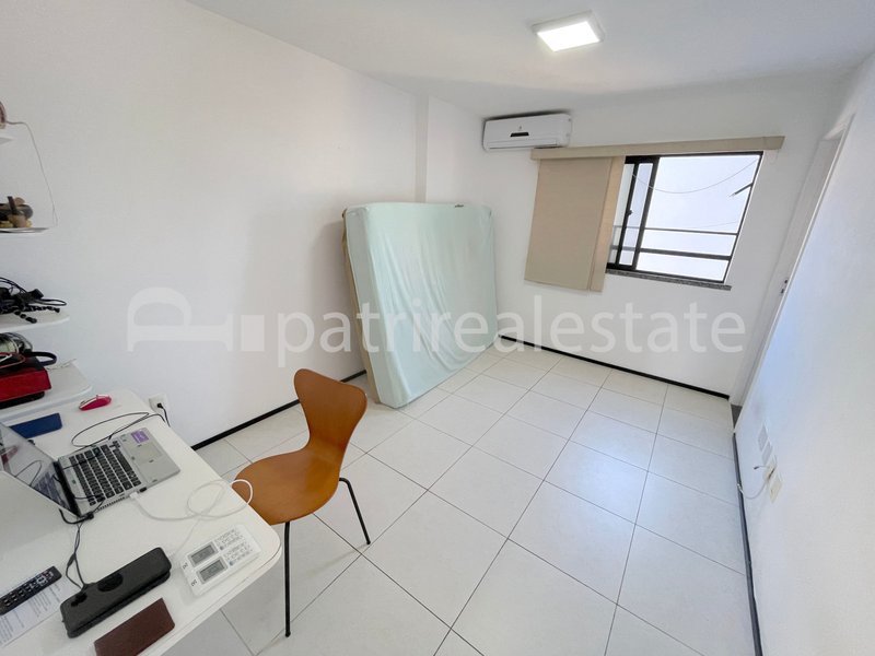 Apartamento 160 m² 4 Quartos 5 WC 4 vagas na garagem. 1 por andar. Cocó - Fortaleza - CE Rua Andrade Furtado Fortaleza - 