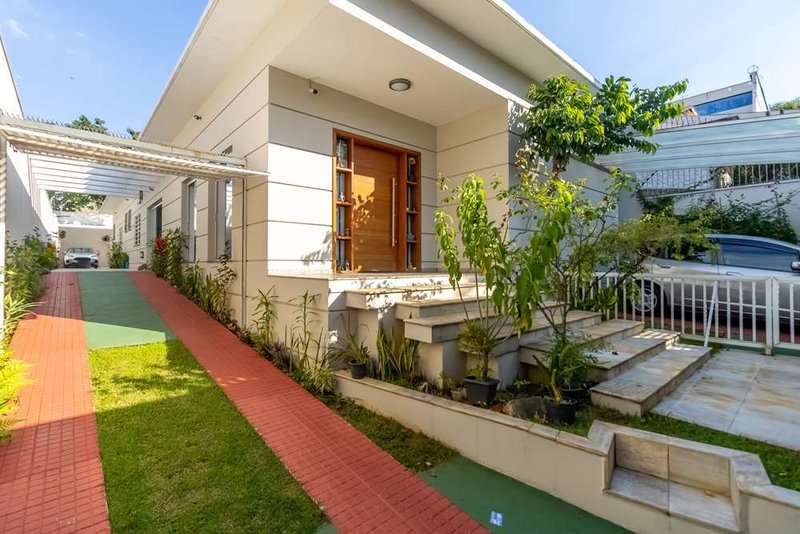 Casa a venda - Planalto Paulista - 4 suítes 265m² dos Guatás São Paulo - 