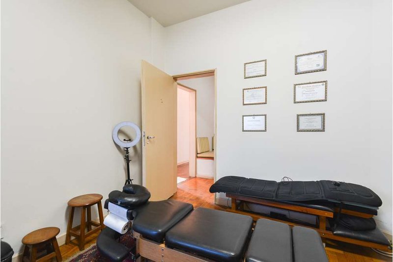 Sala comercial a venda - Centro - 96m² Araújo São Paulo - 
