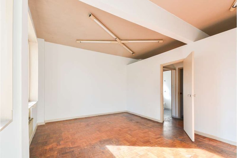 Sala comercial a venda - Centro - 96m² Araújo São Paulo - 