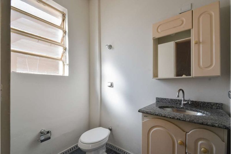 Sala comercial a venda - Centro - 96m² Araújo São Paulo - 