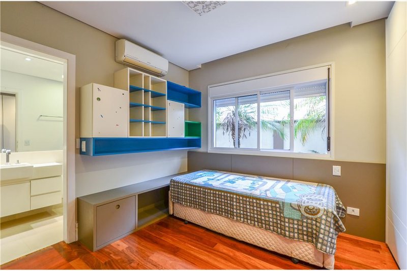 Casa a venda - Rua General Gurjão - 3 suítes 259m² General Gurjão São Paulo - 