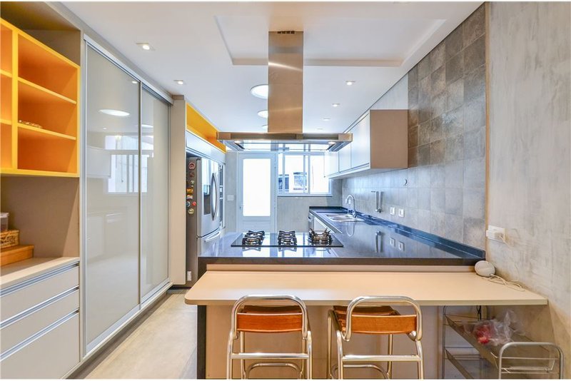Casa a venda - Rua General Gurjão - 3 suítes 259m² General Gurjão São Paulo - 