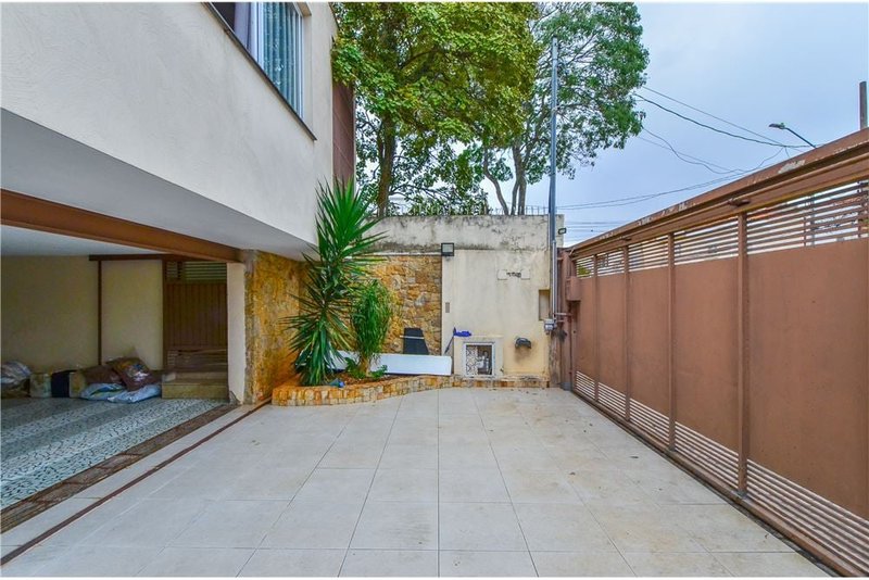 Casa a venda - Rua General Gurjão - 3 suítes 259m² General Gurjão São Paulo - 