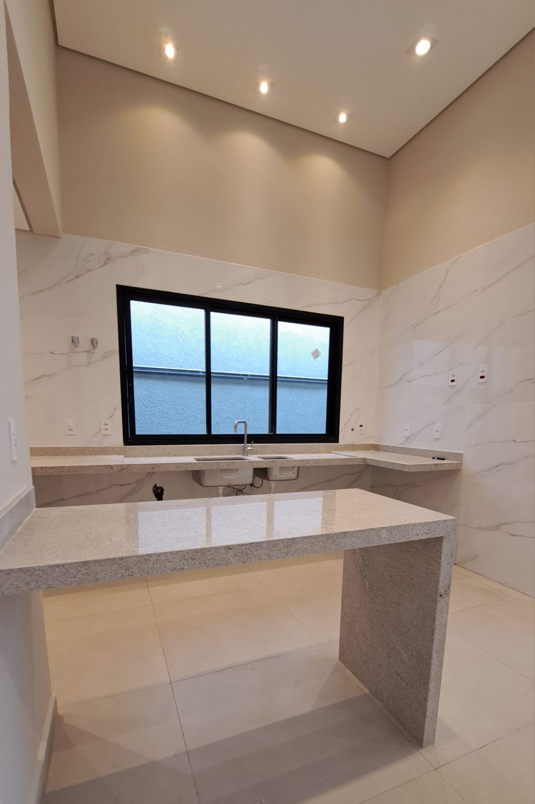 Casa com 3 dormit&oacute;rios &agrave; venda,220 m&sup2; - Condom&iacute;nio Giverny - Sorocaba- SP Rua Carlos Alberto Brides Sorocaba - 