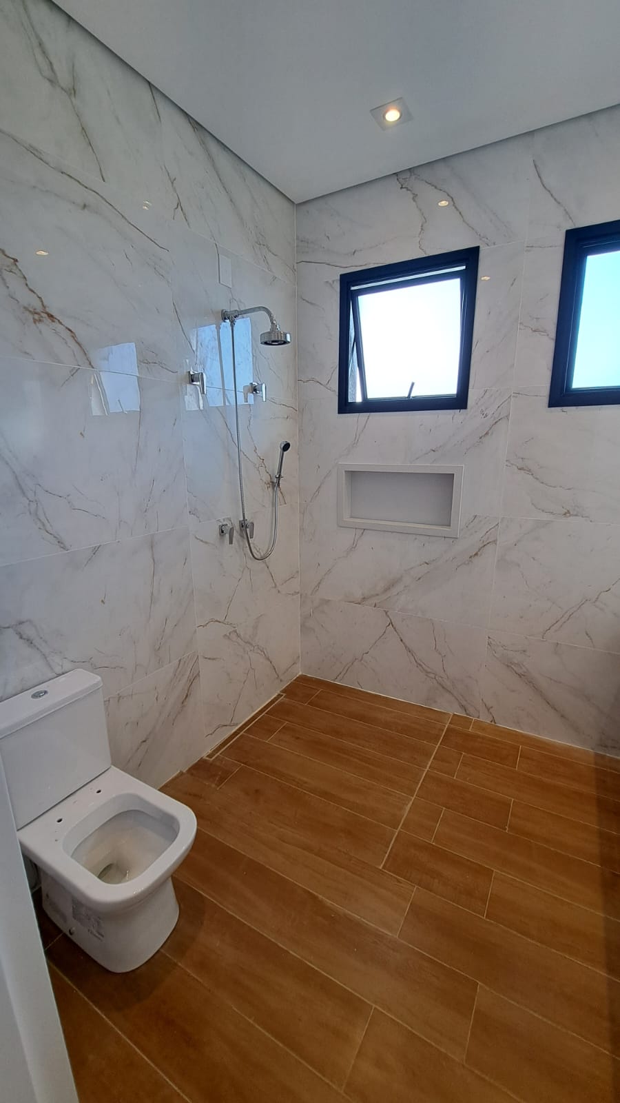 Casa com 3 dormit&oacute;rios &agrave; venda,220 m&sup2; - Condom&iacute;nio Giverny - Sorocaba- SP Rua Carlos Alberto Brides Sorocaba - 