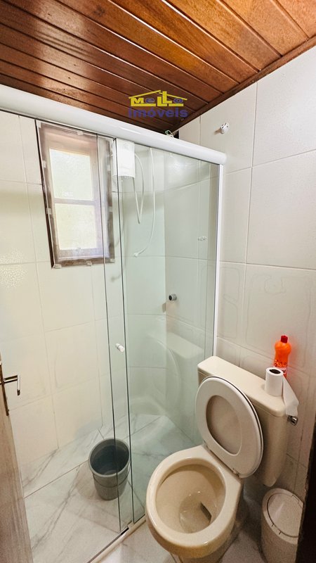 Condomínio em meio a natureza, com duas suítes , reformado , com financiamento bancário ESTRADA BEIRA RIO São Sebastião - 