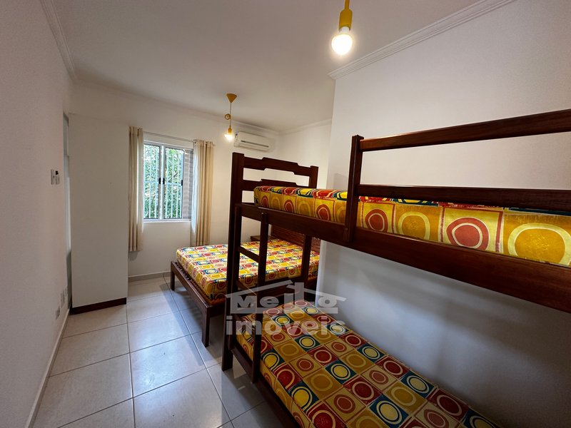 Apartamento para locação anual em boiçucanga em residencial com 01 dormitório RUA ITABERABA São Sebastião - 