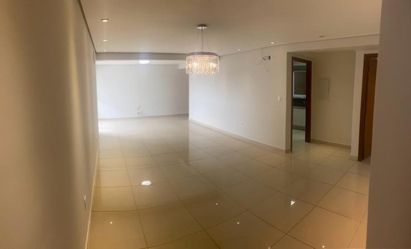 Apartamento próximo medalha milagrosa - Uberaba - 