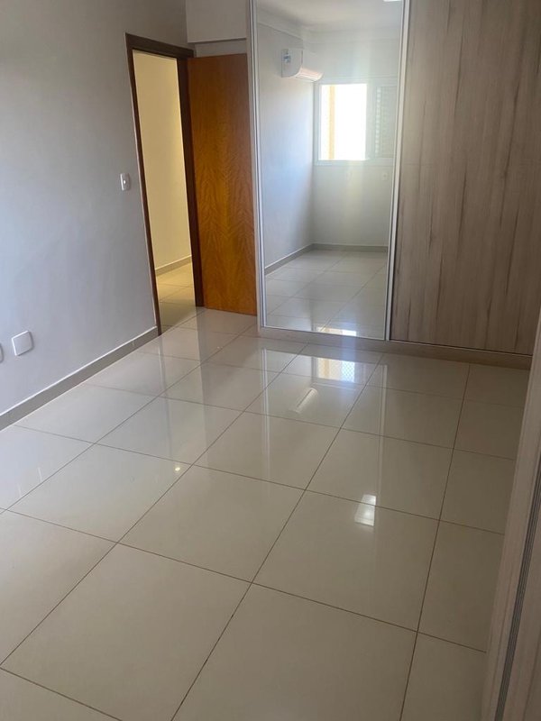 Apartamento próximo medalha milagrosa - Uberaba - 