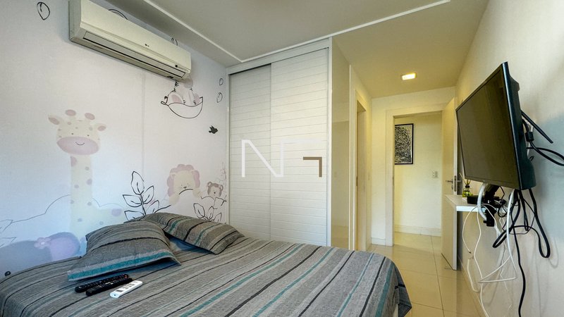 Apartamento 4 Quartos de Alto Padrão na Praia de Itaparica. Vista mar e lazer de clube! Rua Itapemirim Vila Velha - 