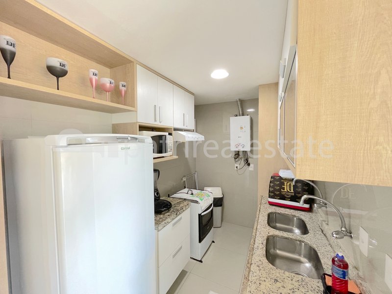 Apartamento Vista mar 59 m² 2 dormitórios 2 banheiros 1 vaga Praia do Futuro Fortaleza CE Rua Antônio Atualpa Rodrigues Fortaleza - 