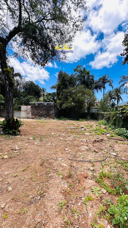 Terreno á venda com 1039m² em Boiçucanga litoral norte RUA DAS ARVORES São Sebastião - 