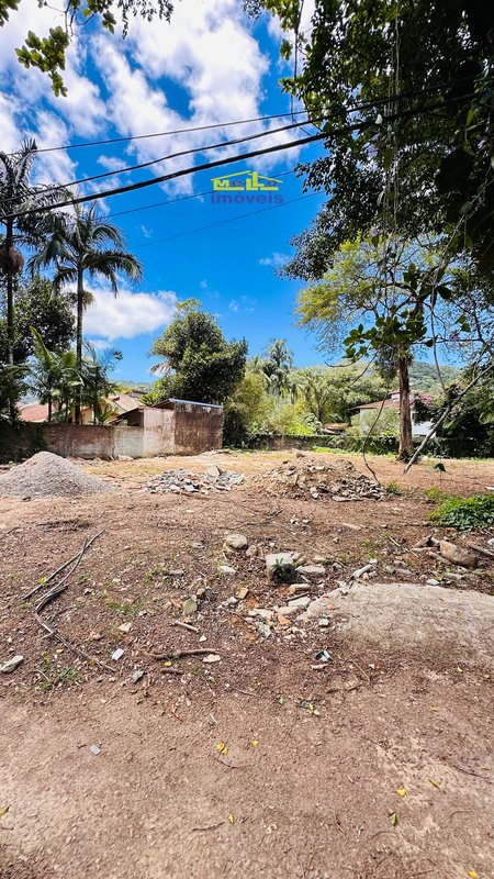 Terreno á venda com 1039m² em Boiçucanga litoral norte RUA DAS ARVORES São Sebastião - 