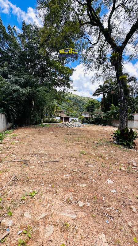 Terreno á venda com 1039m² em Boiçucanga litoral norte RUA DAS ARVORES São Sebastião - 