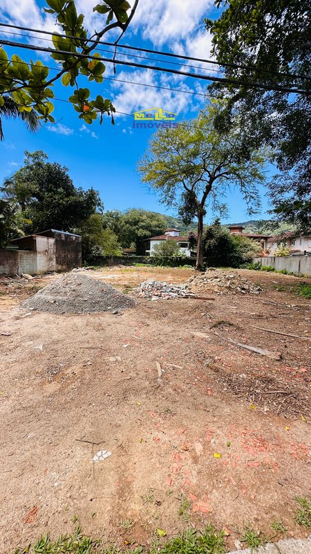 Terreno á venda com 1039m² em Boiçucanga litoral norte RUA DAS ARVORES São Sebastião - 