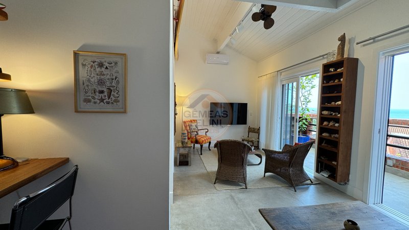 Casa em condomínio no canto direito da Praia de Juquehy - LOCAÇÃO DIÁRIA - São Sebastião - 