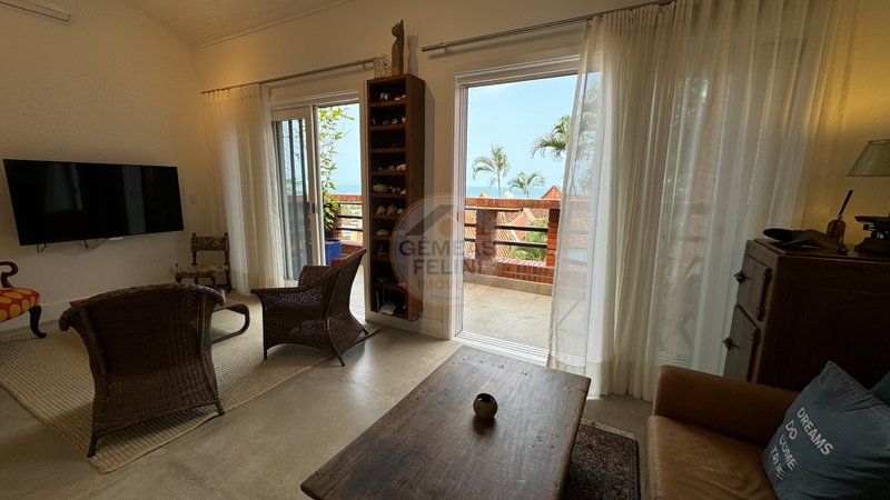 Casa em condomínio no canto direito da Praia de Juquehy - LOCAÇÃO DIÁRIA - São Sebastião - 