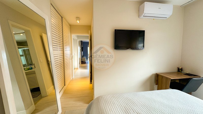 Casa de frente ao mar na Praia de Juquehy - LOCAÇÃO DIÁRIA Avenida Mãe Bernarda São Sebastião - 