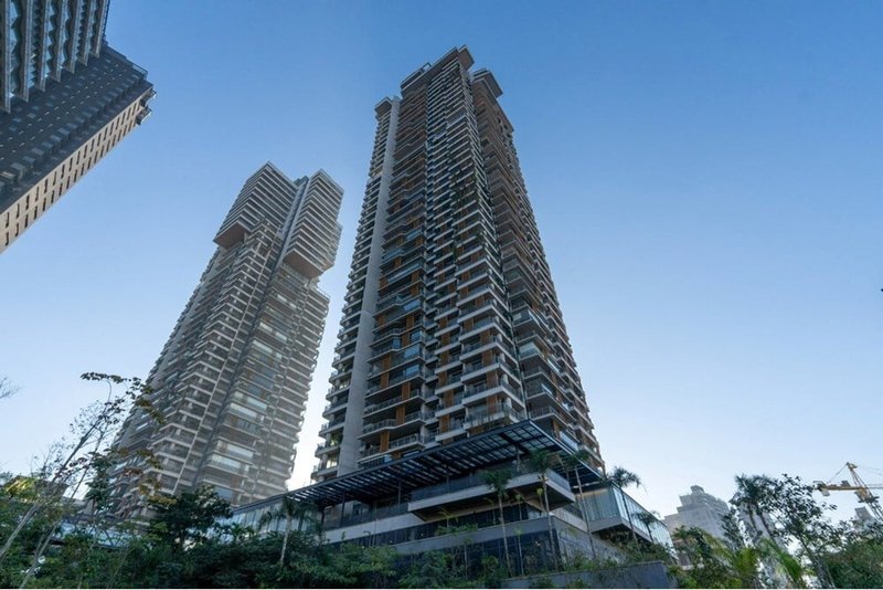 Apartamento a venda - Jardim das Acácias - 4 suítes 195m² Roque Petroni Júnior São Paulo - 