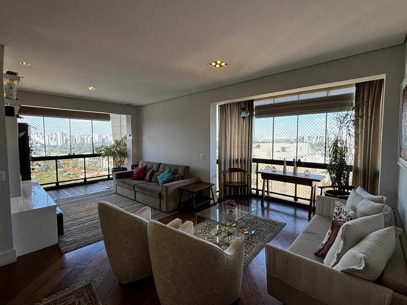 Apartamento Elegante 165m2 - Itaim Bibi Rua jesuíno arruda São Paulo - 