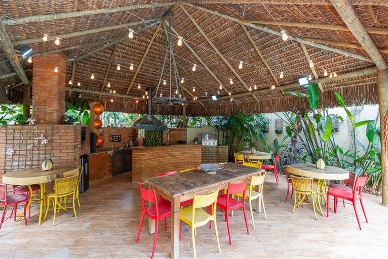 Casa a venda - Avenida Antônio Batuira - 2 suítes 198m² Antônio Batuira São Paulo - 