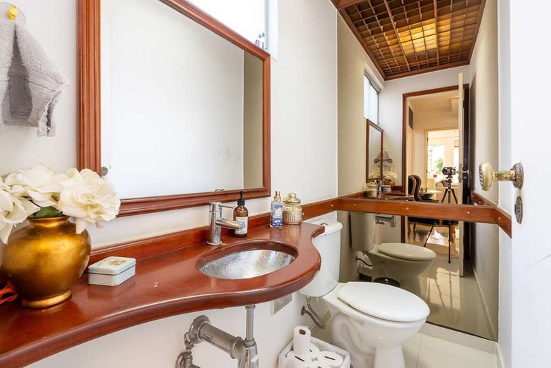 Casa a venda - Planalto Paulista - 2 suítes 270m² dos guaxins São Paulo - 