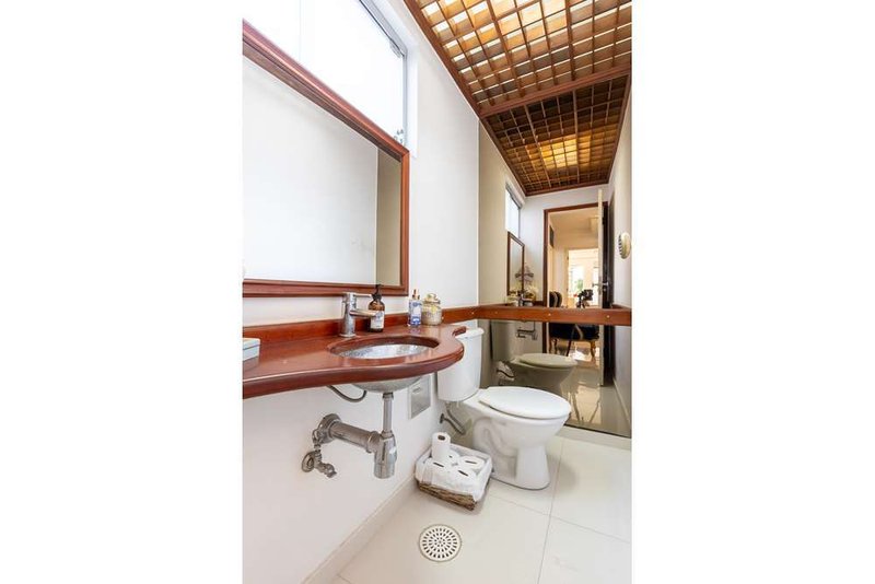 Casa a venda - Planalto Paulista - 2 suítes 270m² dos guaxins São Paulo - 