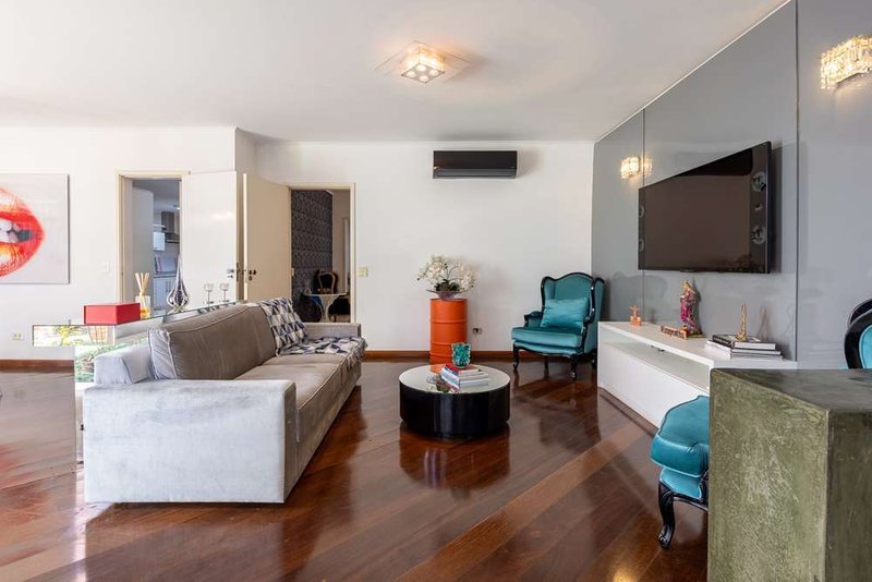 Casa a venda - Planalto Paulista - 2 suítes 270m² dos guaxins São Paulo - 