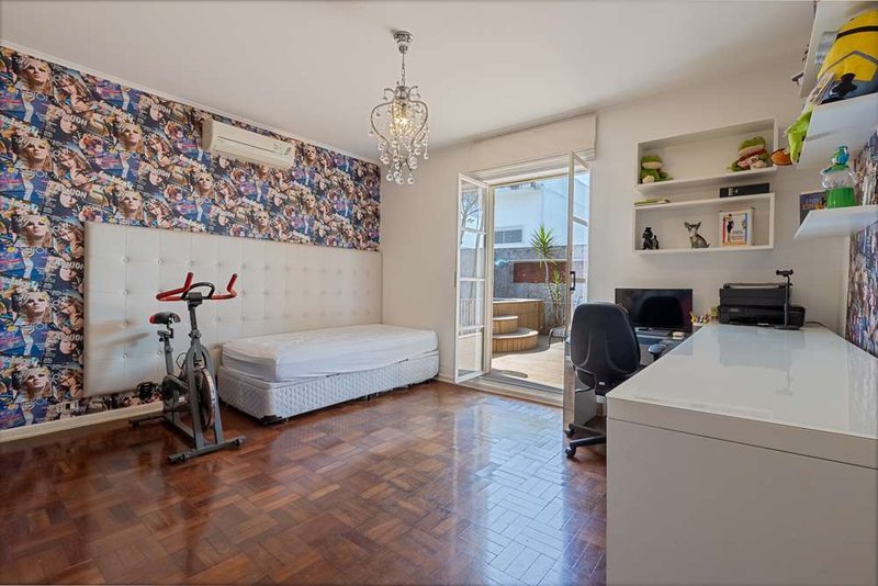 Casa a venda - Planalto Paulista - 2 suítes 270m² dos guaxins São Paulo - 