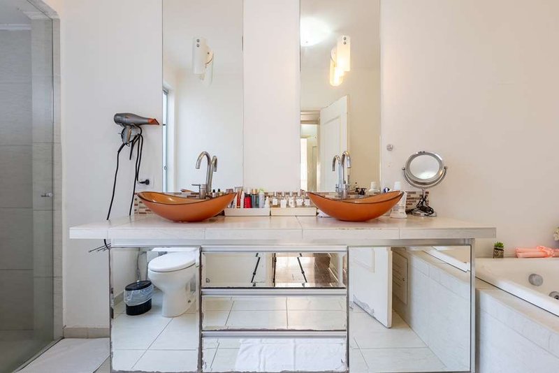 Casa a venda - Planalto Paulista - 2 suítes 270m² dos guaxins São Paulo - 
