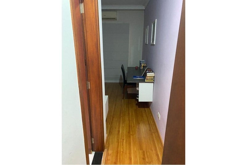 Casa a venda Vila Cruzeira - 3 suítes 187m² Benjamim Mota São Paulo - 