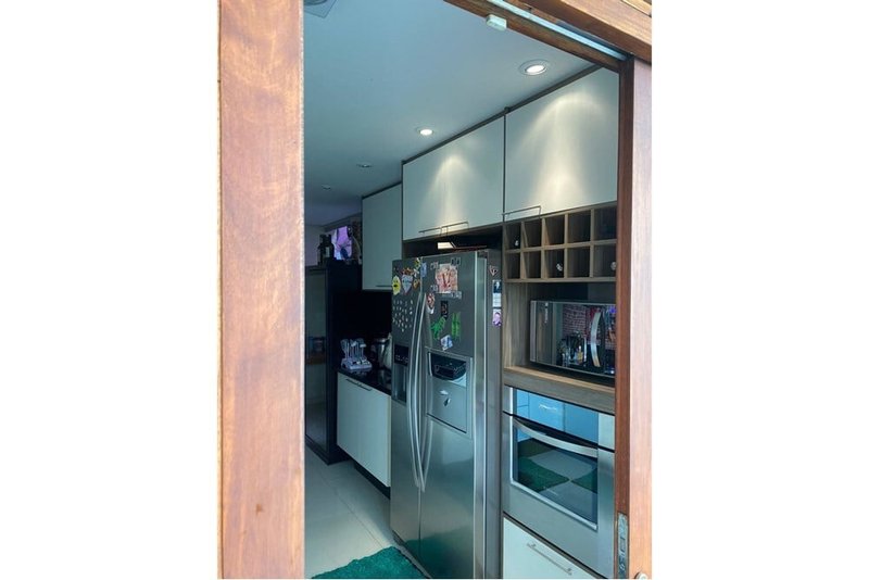 Casa a venda Vila Cruzeira - 3 suítes 187m² Benjamim Mota São Paulo - 