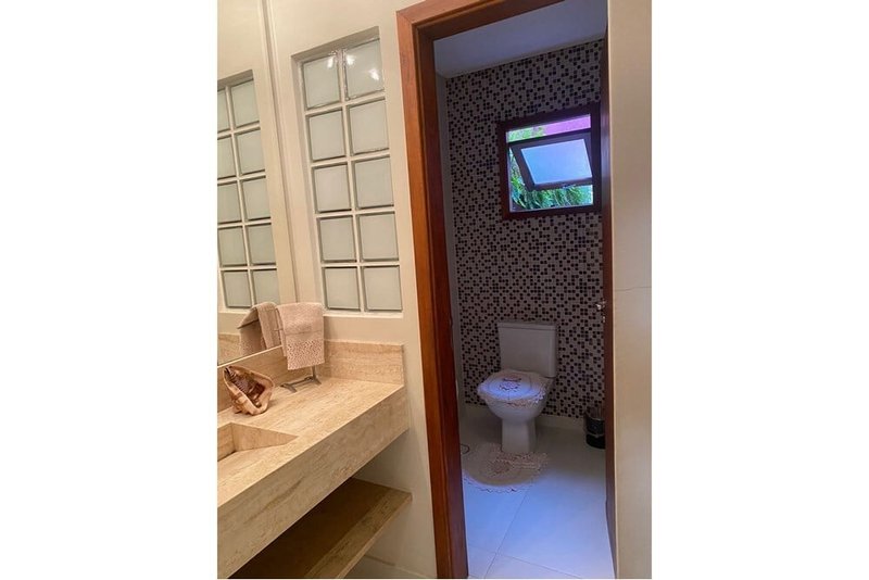 Casa a venda Vila Cruzeira - 3 suítes 187m² Benjamim Mota São Paulo - 